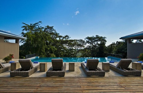 Forest Home Apartment | 1 bedroom suite in an eco friendly resort with jungle view