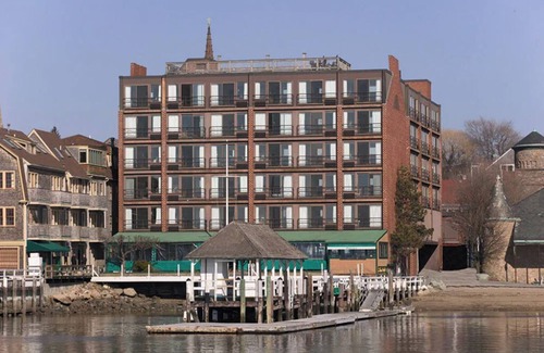 Yachting Village Condo | 1 Bedroom Suite w/Kitchenette, Sleeps 4, in Newport, Inn On The Harbor Resort!