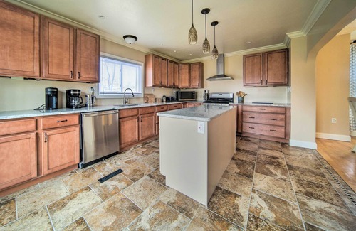 Ashtabula House | 1 Block to Bridge Street: Lake Erie Vacation Home!
