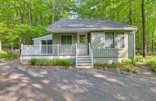 Locust Lake Village House | 1 Block to Lake Poconos Getaway with Fire Pit!