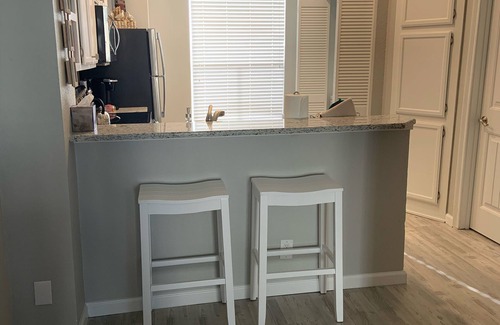 Corpus Christi Condo | 1 Block To The Beach-1st Floor Unit-Taylor Made Get A Way