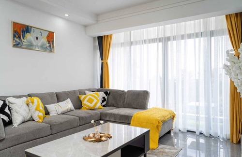 Kileleshwa Apartment | 1 Br apartment in kileleshwa (Nairobi) with Gym/Fast Wifi/5 mins to Yaya Centre