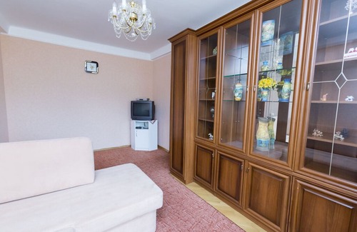 Shevchenkivs'kyi District House | 1 BR near Circus
