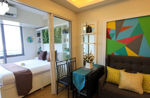 Makati Apartment | 1-BR Superior @ ACQUA Sutherland 3305