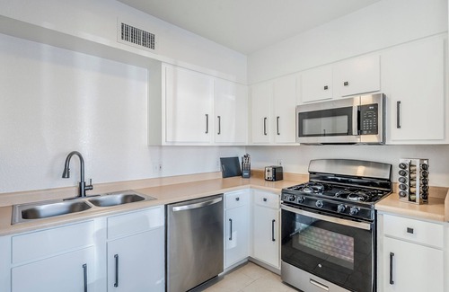 Pueblo Estates House | 1 BR Townhome + pool access