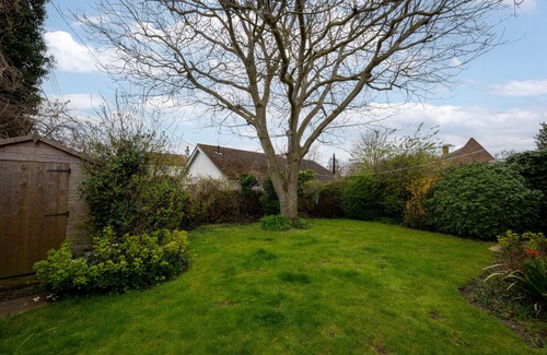 Friston House | 1 Chequers Row - Two Bedroom House, Sleeps 4