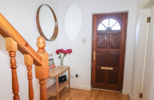 Rosscarbery Cottage | 1 CLOSHEEN LANE, pet friendly in Rosscarbery, County Cork
