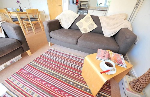 Lyme Regis Cottage | 1 Coppers Knapp