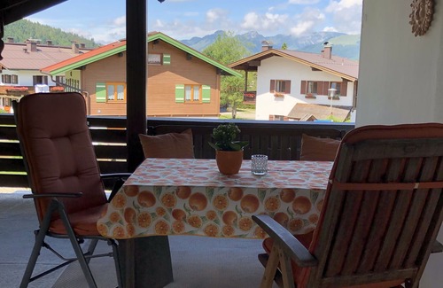 Blindau Apartment | (1) Drei-Raum-Ferienwohnung 60qm, 2 - 5 Personen, 2 Schlafzimmer mit Doppelbett, Wohnküche, große Balkonterrasse