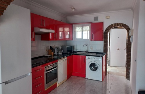 El Faro Villa | 1 House in front of the sea. With garden, swimming pools and powerful WI-FI. costabonita Spain