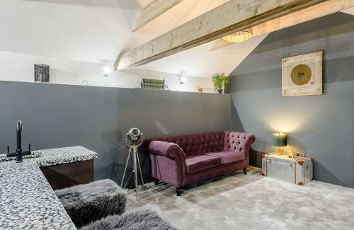 Saint Osyth House | 1 Lamb Barn