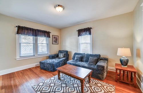 Binghamton Apartment | 1 Mi to Dtwn Binghamton Apt with Covered Balcony!