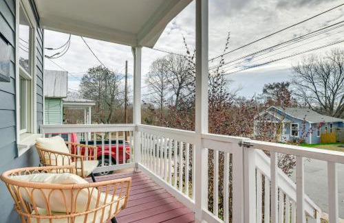 Downtown House | 1 Mi to Dtwn Home with Backyard in Raleigh!