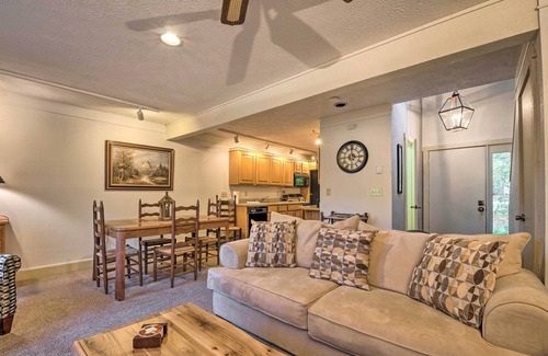 White Haven House | 1 Mi to Jack Frost Ski Resort: Water-View Retreat