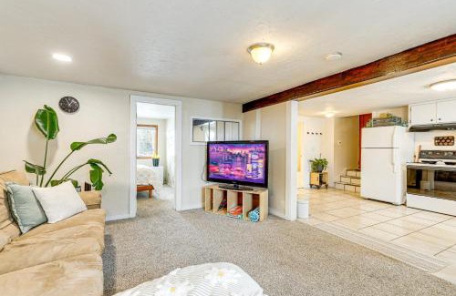 Granite Falls House | 1 Mi to Mountain Loop Highway Cozy Home with Yard!