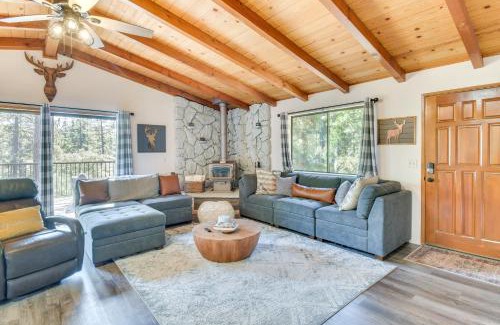 Groveland House | 1 Mi to Pine Mountain Lake Marina Yosemite Cabin!
