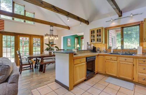 Milanville Cabin | 1 Mi to River: Cabin w/Fire Pit in Milanville!