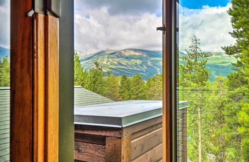 Breckenridge Heights House | 1 Mi to Ski: Breckenridge Home w/View & Hot Tub