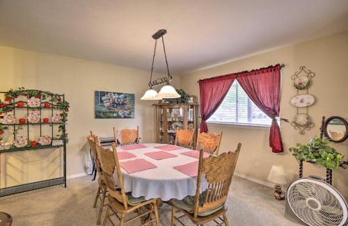 Richardson House | 1 Mi to University of Texas Home in Richardson!