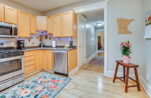 West Seventh House | < 1 Mi to Xcel Energy Center: Walkable Hideaway!