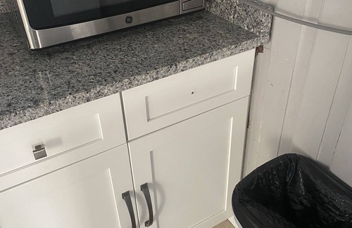 Westerly Cottage | 1 Mile To Beach, 2BR, 1 BA, sleeps 6