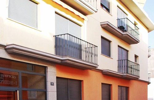 Playa San Juan Apartment | 1 min from the beach in a lovely fishing town