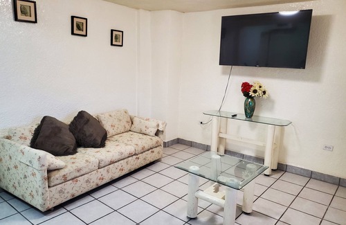 Nogales Apartment | 1 minute to the park and gym.