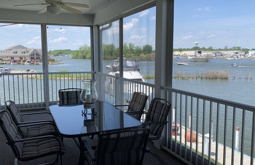 Gypsum Condo | 1 of 4 Waterfront Rental Units - Clean, Safe & Small Complex Sleeps 8-32