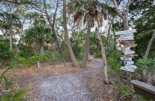 Spanish Wells Apartment | 1 Old House Cay - Private Island Oasis