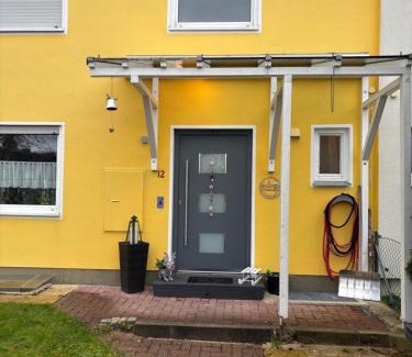 Munchen District House | 1 Privatzimmer möbliert gut ausgestattet und gute Anbindung Bus Bahn