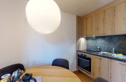 St. Moritz Apartment | 1-room flat on the 4th floor for 2 persons.