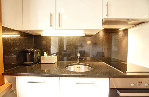 Silvaplana Apartment | 1-room flat with lake view on the 4th floor
