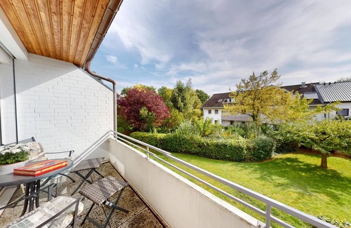 Neustadt in Holstein Apartment | 1-room vacation apartment for 2 people and dog with balcony and underground parking space