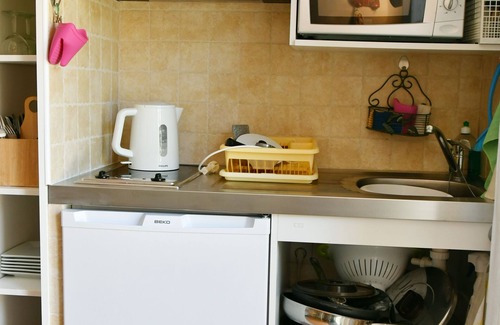 Lorgues Apartment | 1 Studio comfort - pool, pool house, exclusive to the woodland studio