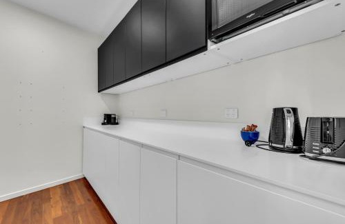 Tura Beach House | 1 The Point - Award winning home