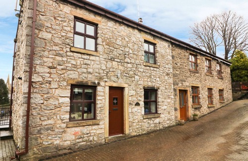 Clitheroe Cottage | 1 The Stables