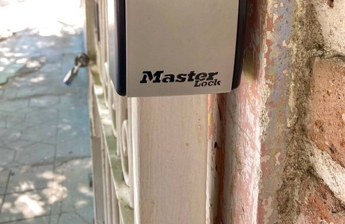 Esterito Apartment | #1 two blocks from the Malecon
