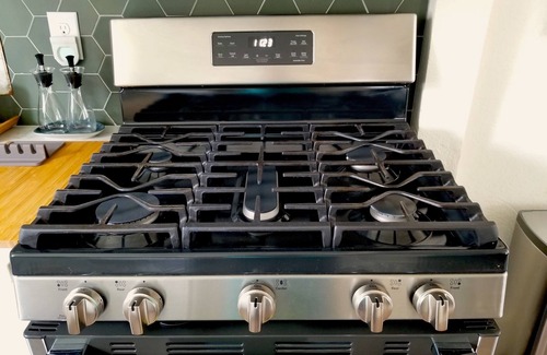 Kenton House | 10/10! Traveler's Haven in Historic Kenton