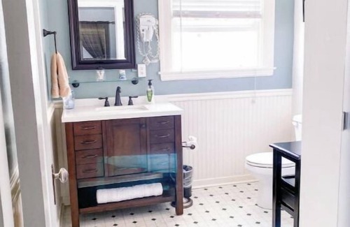 Mariposa Apartment | #10 1938 Historic Downtown Apt - King Bed- Kitchennn