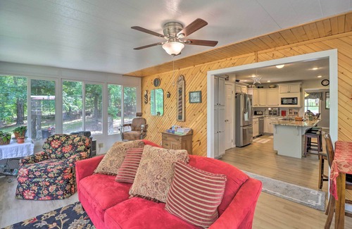 Mountain Home House | 10-Acre Mountain Home Getaway w/Fire Pit