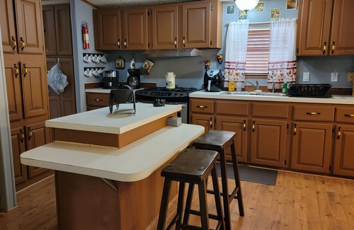 Frostproof House | 10 Acres Farm House