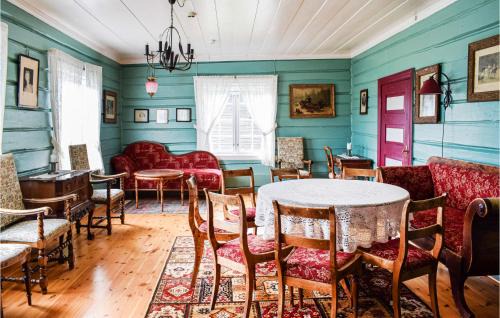 Gausdal House | 10 Bedroom Lovely Home In Østre Gausdal