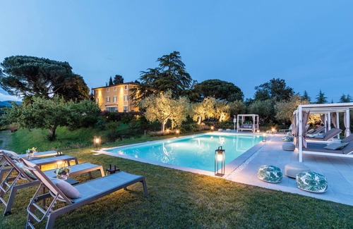 Corte Franceschini Villa | 10 Bedrooms Villa in Lucca, SPA, Panoramic Pool