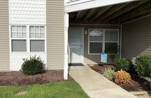 Ocean View Condo | 10% Discount on week long stays starting 8/23 - Come enjoy "Locals Summer"!