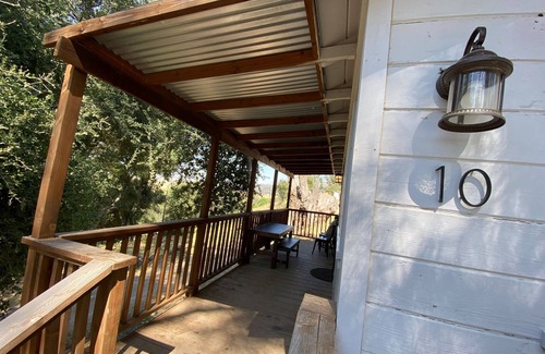 Pauma Valley Cabin | #10. Fox's Hillside Hideaway - with Firepit & Fireplace