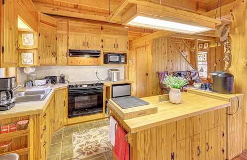 Tuskahoma House | 10 Mi to Sardis Lake: Home w/Grill in Tuskahoma