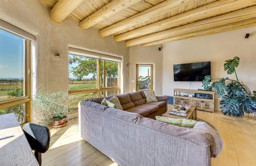 Arroyo Seco House | 10 Mi to Taos Ski Valley Mtn-View Duplex with Deck!