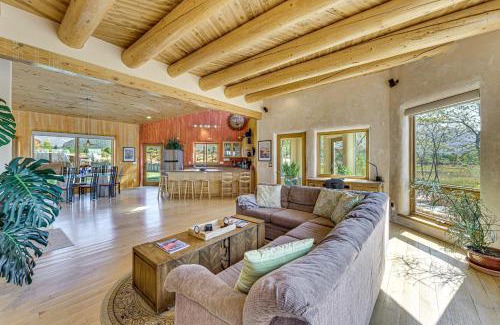 Arroyo Seco House | 10 Mi to Taos Ski Valley Mtn-View Duplex with Deck!