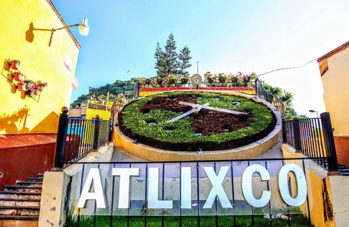 Atlixco House | 10 min from the Atlixco zócalo! 2-storey house