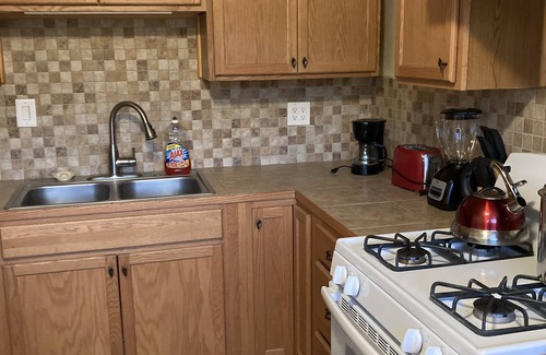 Stateline Cottage | 10 Min walk to Nevada Beach Lake Tahoe